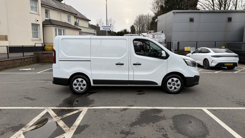Renault Trafic E-Tech Swb Electric SL30 90kW 52kWh Advance Van Auto